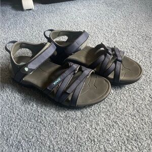 Women’s Teva Sandals